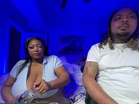 4EVAGLACIERS webkamerás műsora