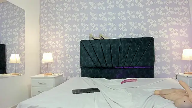 Czat XXX na żywo – KarinaSimonz