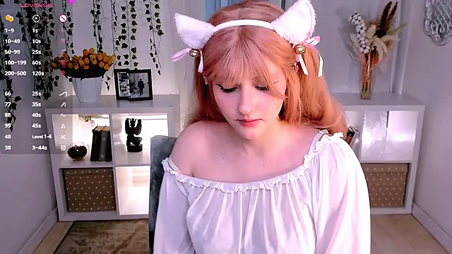 DelilahTaylor 即時 XXX 聊天