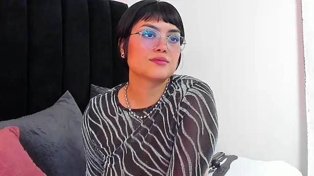 barbara_mmoon Chat XXX live