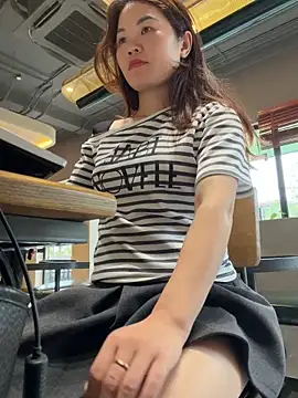 Emily_9xx – Kamerová šou