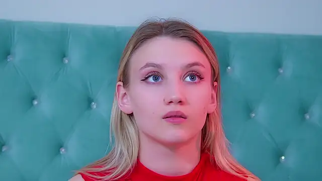 دردشة StacyEvances الجنسية المباشرة