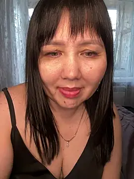 دردشة Love__Mom الجنسية المباشرة