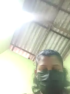 ShaniNsula2026: απευθείας συνομιλία ΧΧΧ