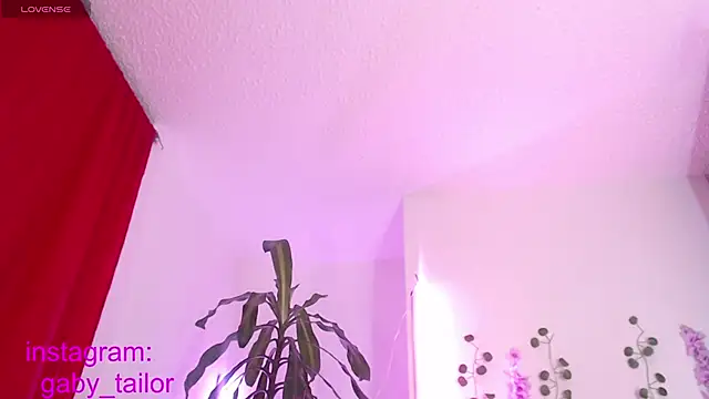 دردشة Gaby_Tailor الجنسية المباشرة