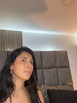 BrigitteVons' Live XXX Chat