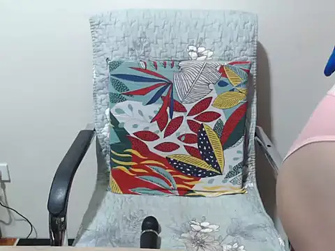 دردشة Wet_oliviaxxx الجنسية المباشرة