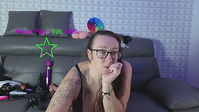 JadeStarUK Live XXX Chat