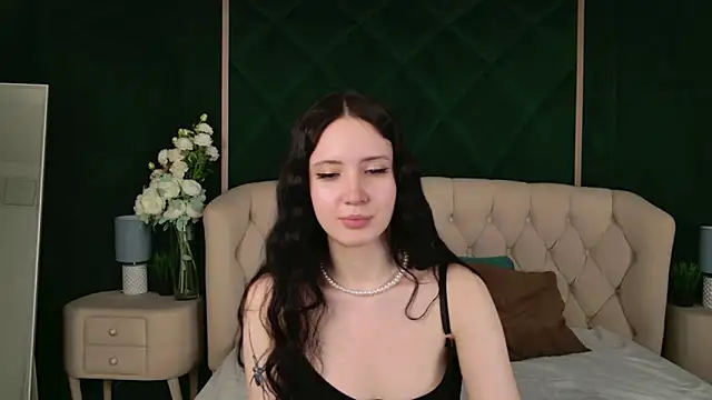 GraceMartinos live XXX chat