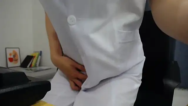 Chat +18 de Linh_sex69 ao vivo