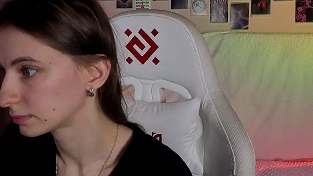 kaleriyaa_ 现场XXX聊天