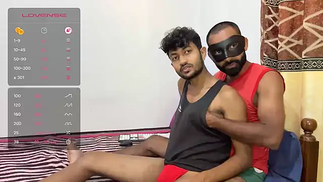 Show de ShayanLK na webcam