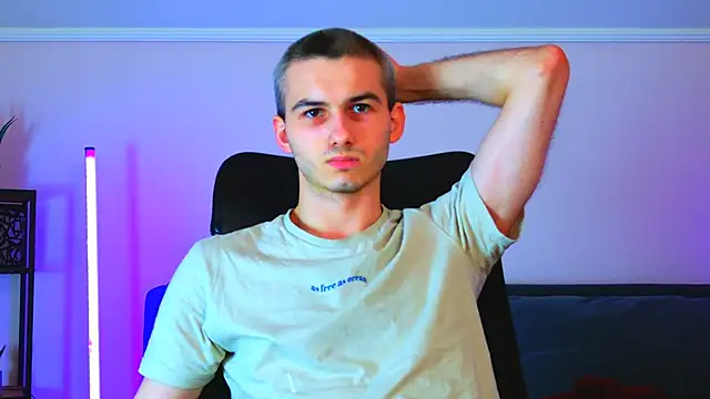 XXX chat uživo modela Magic_Storms