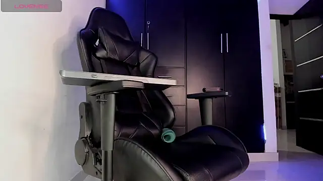 Živý XXX chat Liam_Mateo