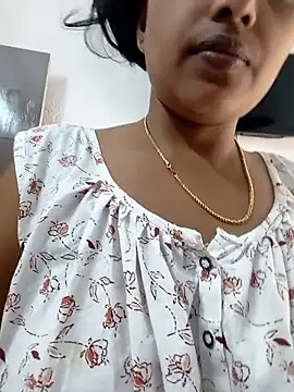 Hot-Tinaa 现场XXX聊天