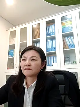 ialnuyoa_h – Live XXX-chat