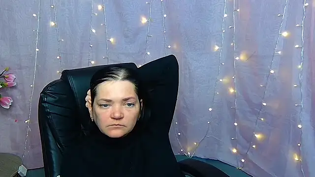 LauraFinn – Live XXX-chat