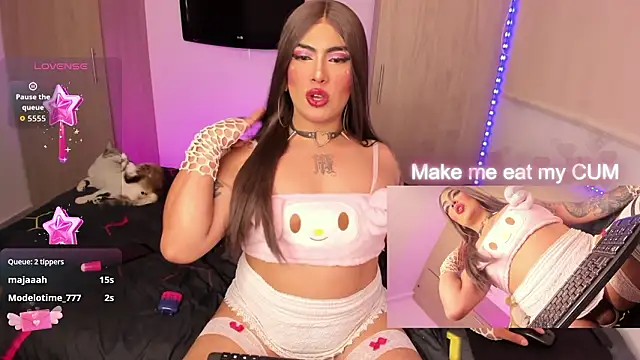 Sophie_whitexxx's Webcam Show