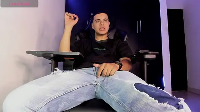 Czat XXX na żywo – Liam_Mateo