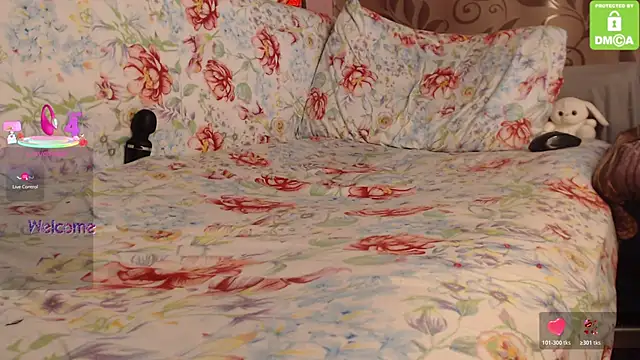 Czat XXX na żywo – _M_i_a___