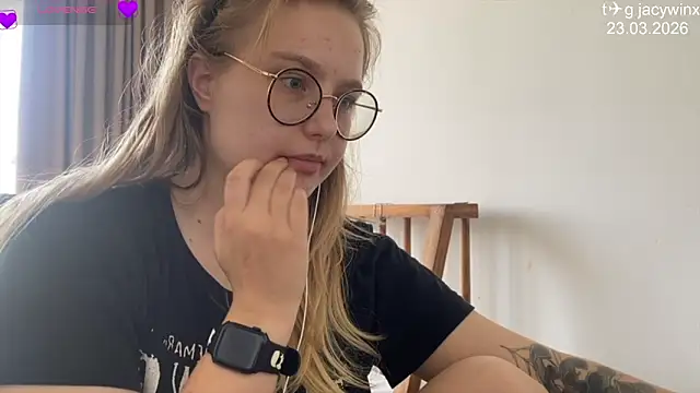 JacyWinslatのライブXXXチャット