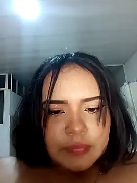 Emily_Rouse23 লাইভ XXX চ্যাট