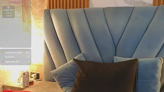 Czat XXX na żywo – angel__red_