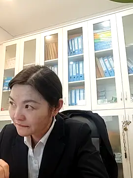 ialnuyoa_h Live XXX-chat