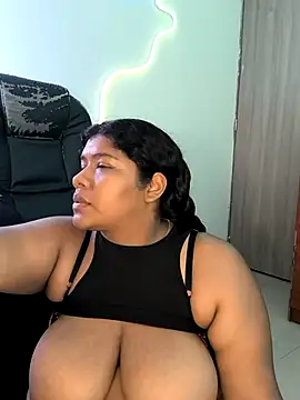 Chatroom XXX en direct de paola091