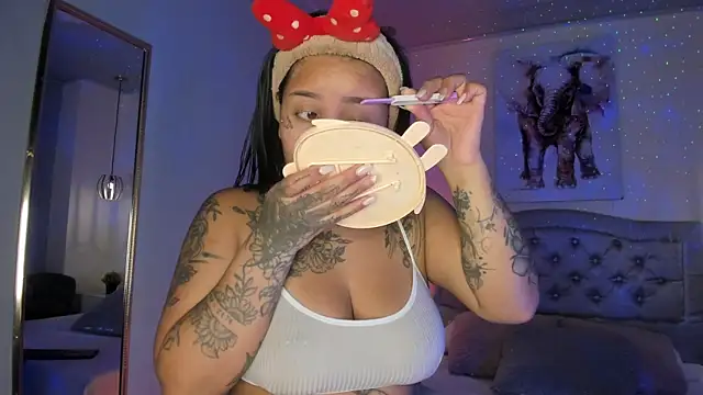 ayshel__ Chat XXX in diretta