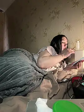 Naughtbaby_2025のライブXXXチャット