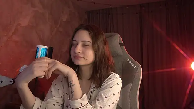 Chat +18 de LumeNova ao vivo