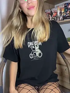 Chat +18 de fanyabbey ao vivo