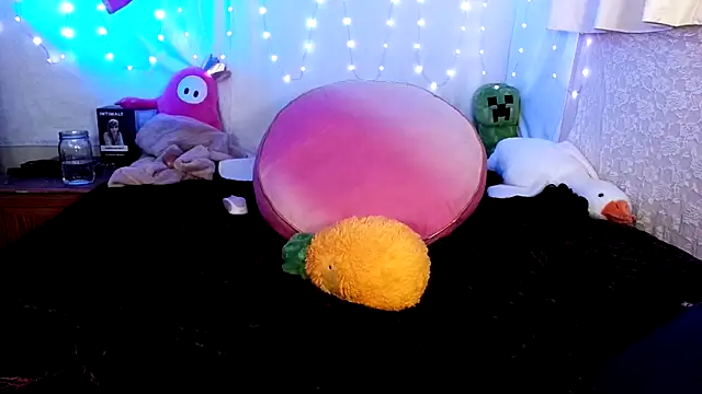 GamerGirlRoxyAndLee Chat XXX in diretta