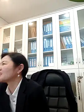 ialnuyoa_h Chat XXX in diretta