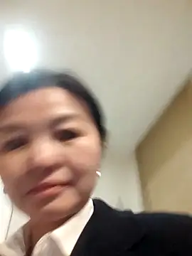 ialnuyoa_h's Live XXX Chat