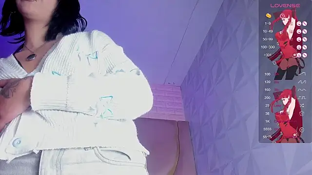 NaniiSisy live XXX chat