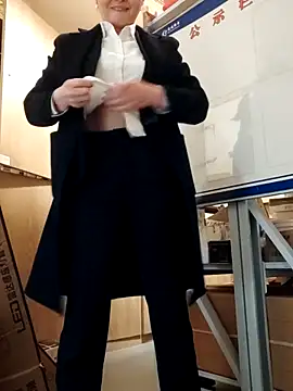 ialnuyoa_h's Live XXX Chat