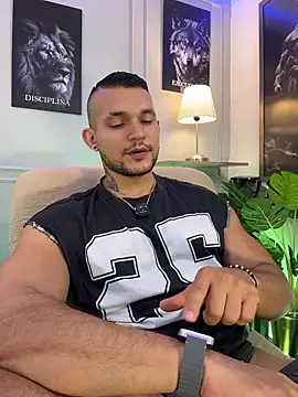 Marco_Vega লাইভ XXX চ্যাট