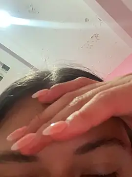 Maya_Manes Adlı Modelin Canlı XXX Sohbeti