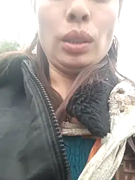 kaia-cam Adlı Modelin Canlı XXX Sohbeti