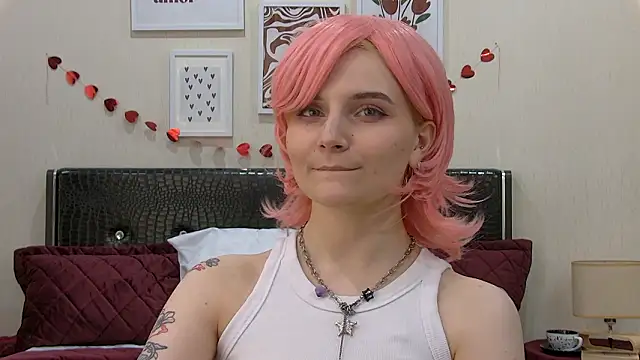 KellyStone Adlı Modelin Canlı XXX Sohbeti