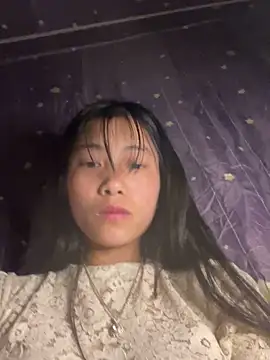 LyLyX09 라이브 XXX 채팅