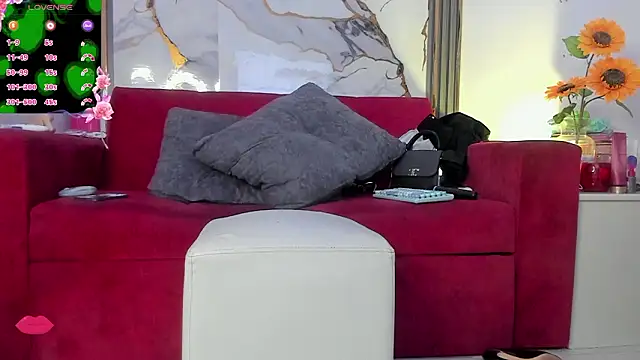 Chatroom XXX en direct de LoverLauren2