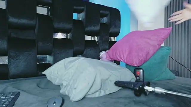 levana1 live XXX chat