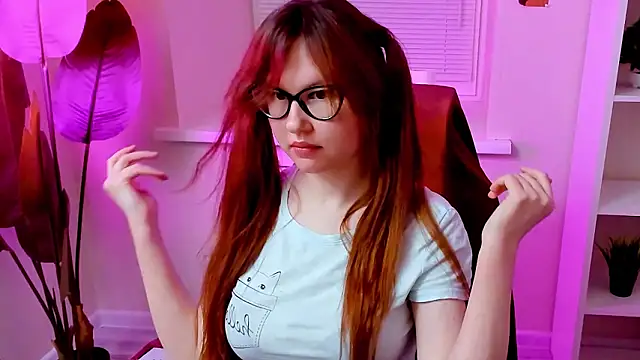 Živý XXX chat CarolGiggly