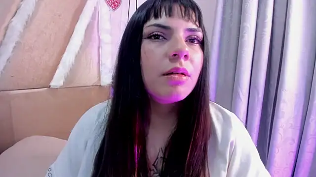 Živý XXX chat xhinata_hyugax