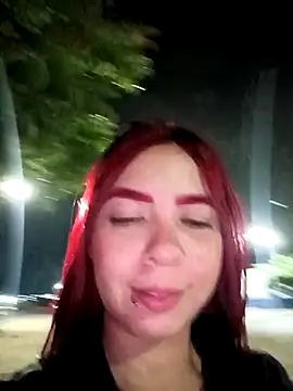 Show modela KathaDanger na web-kameri