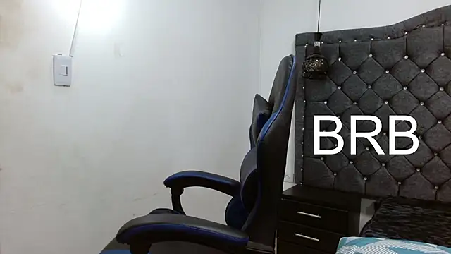 luka_big18 Live XXX Chat