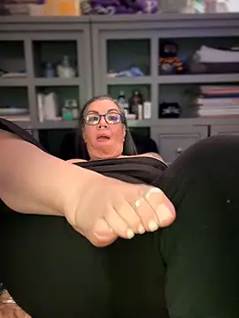 dieseldame1313's Webcam Show